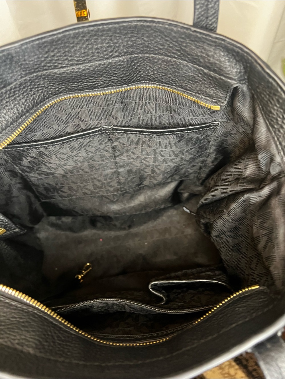 Michael Kors Black Leather Tote with Gold Logo Charm - Picture 13 of 16